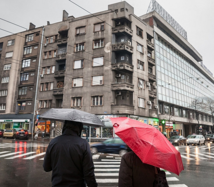 ВЕЛИКИ ПАД ТЕМПЕРАТУРЕ, СТИЖЕ И СНЕГ:Какво нас време очекује
