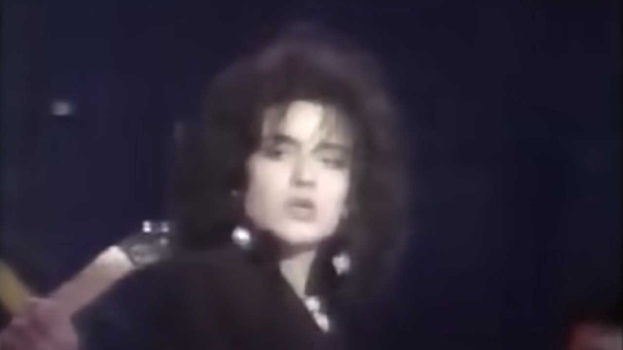 PRIČALI SU DA JE U SEKTI Kako izgleda čuvena pevačica "Zane"