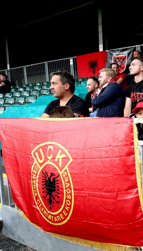 NA MERDARU UHAPŠEN ALBANAC Nađeni materijali OVK za utakmicu