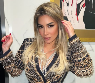 ЖИВА ВАТРА: Због ове лепотице спортисти иду у кафану (ФОТО)