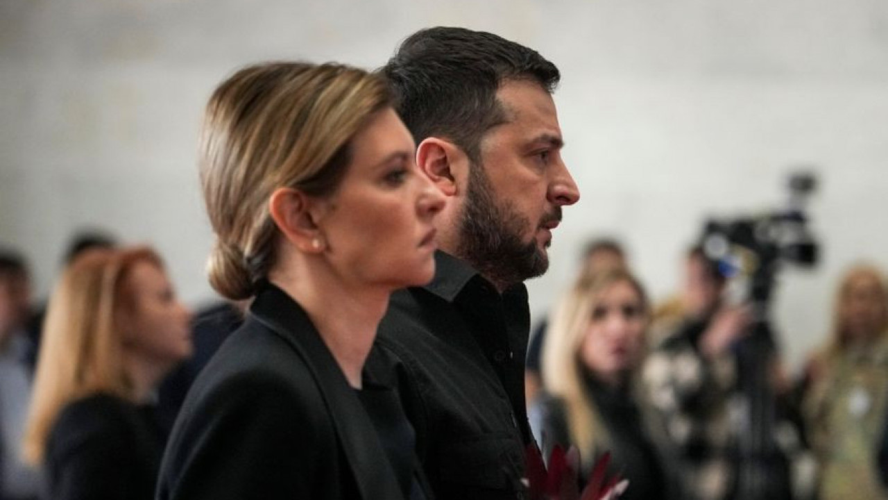 "И мртвима, и живима..." за Олену и Володимира од Бона