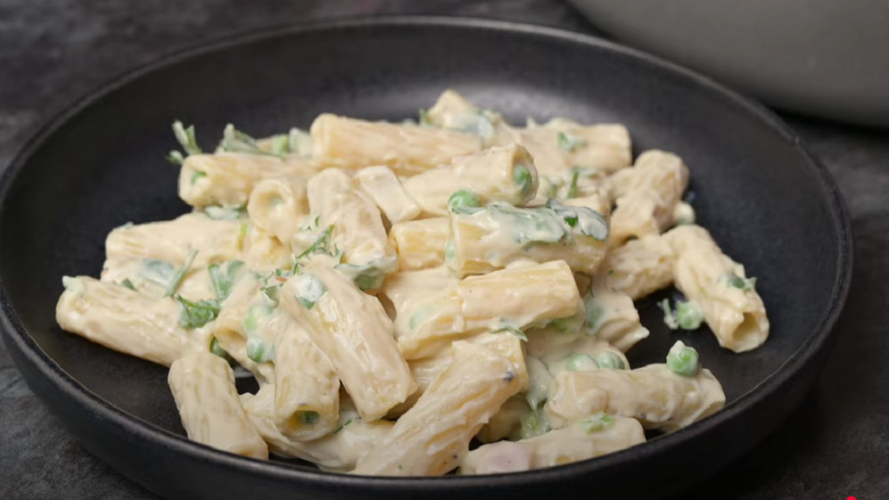 ПОСНУ ТОФУ ПАСТА: Лаган и брз оброк