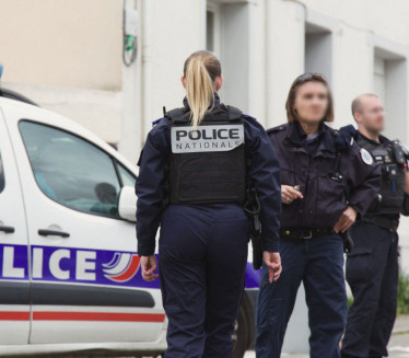 ПОЛИЦИЈА МОРАЛА ДА ПУЦА Ухапшени познат по НАСИЉУ У ПОРОДИЦИ