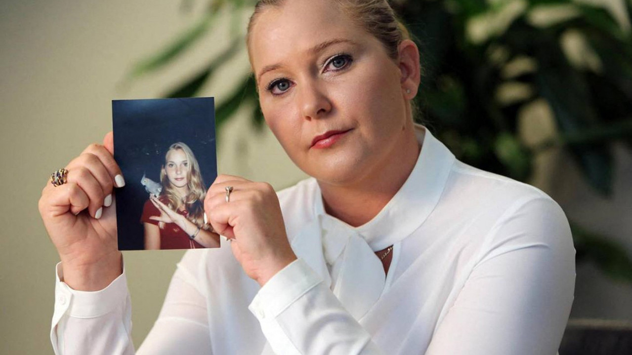 Преминула ВирџинијаЂуфре - оптужила Епстајна и принца Ендруа