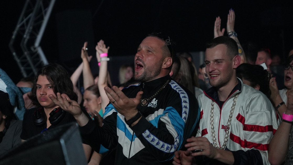 Nostalgija za densom devedesetih osvojila Beograd