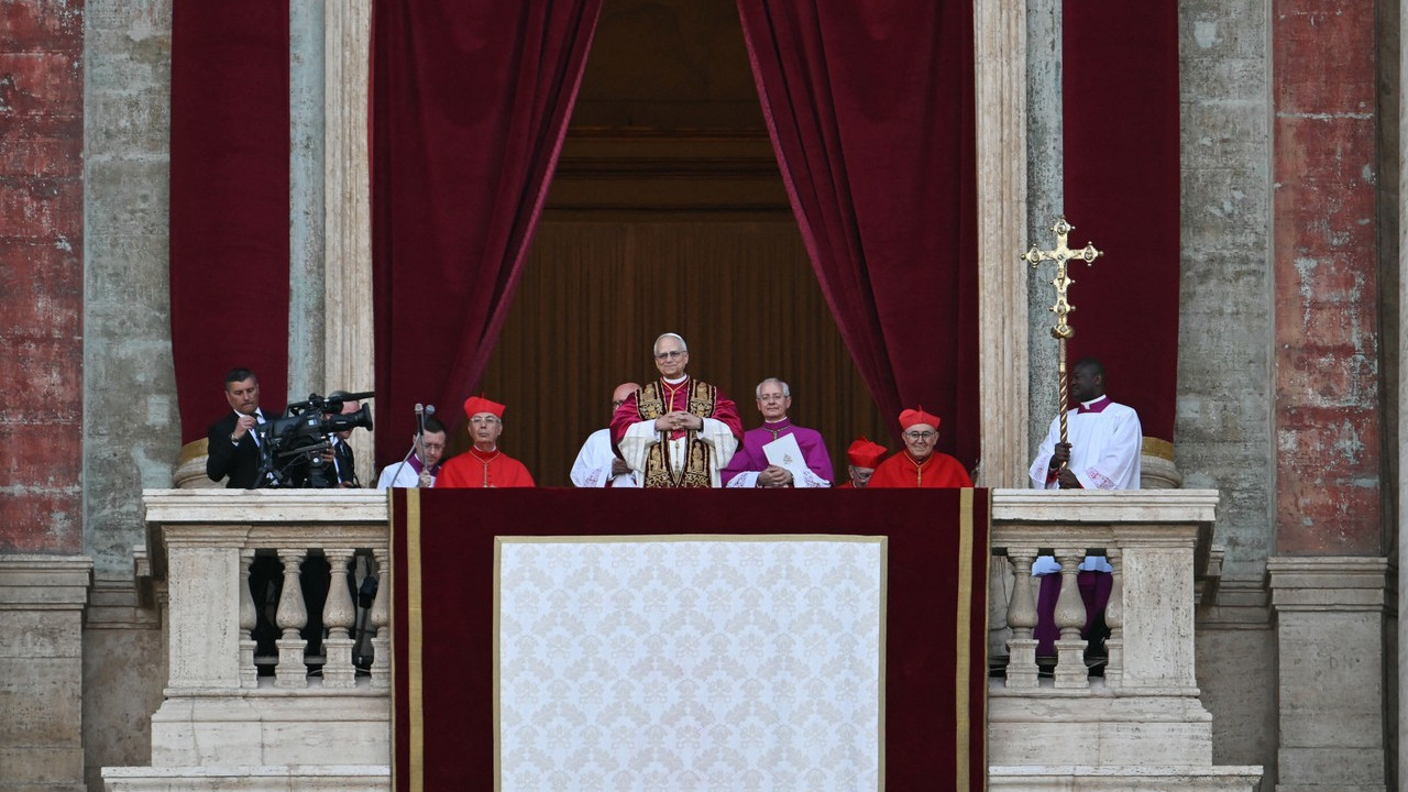 "DIPLOMATIJA DA UĆUTKA ORUŽJE" Oglaso se Papa o napadu SAD