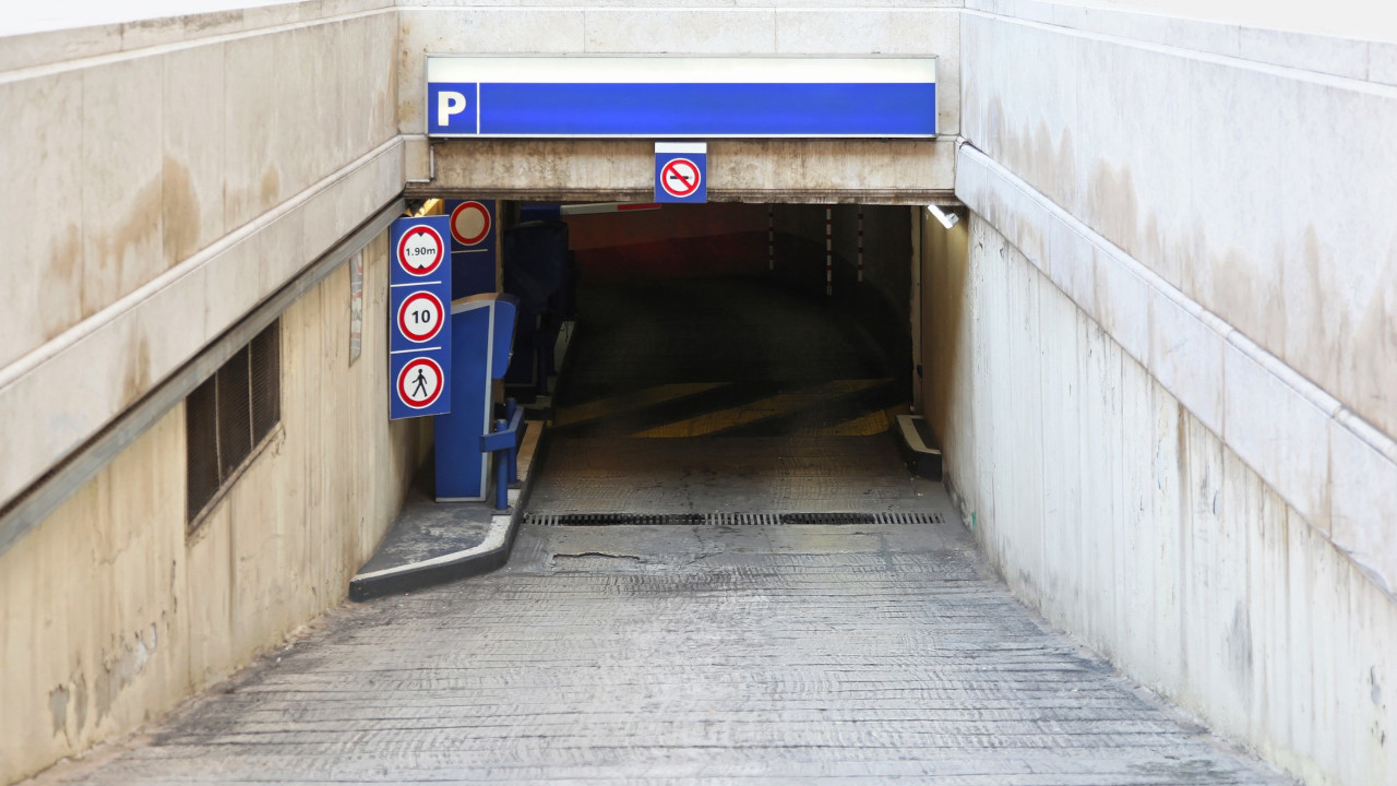 Продата НАЈСКУПЉА ГАРАЖА у Србији, а цена - права "ситница"