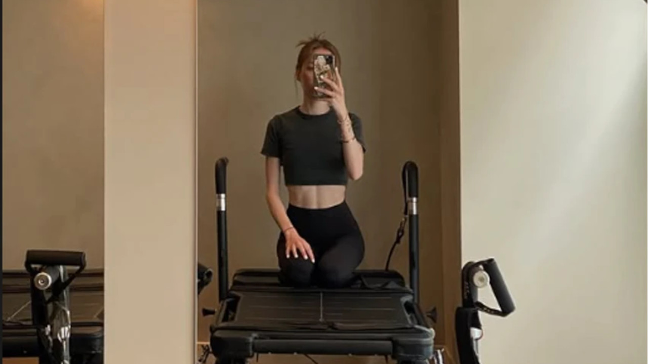 "НЕ ЗНАШ АКО НЕ ПРОБАШ": Кћи нашег МИЛИЈАРДЕРА показала ТЕЛО