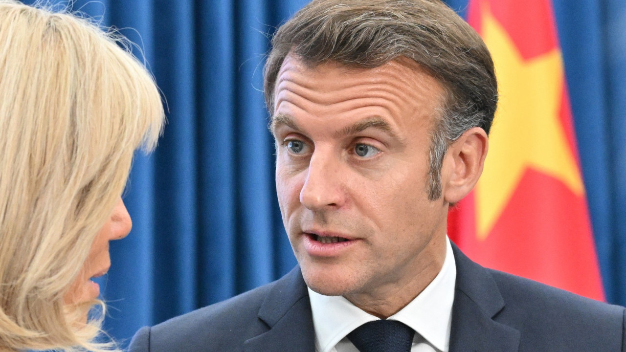 МАКРОН О ГРЕНЛАНДУ: "Није за отимање"