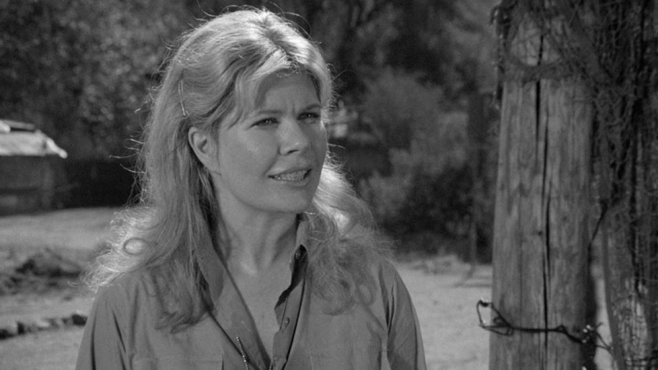 Умрла легендарна глумица, у СРБ позната по хит серији 90-их