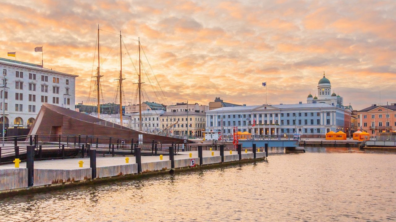KAKO? Najsrećnija zemlja sveta, a stopa samoubistava velika