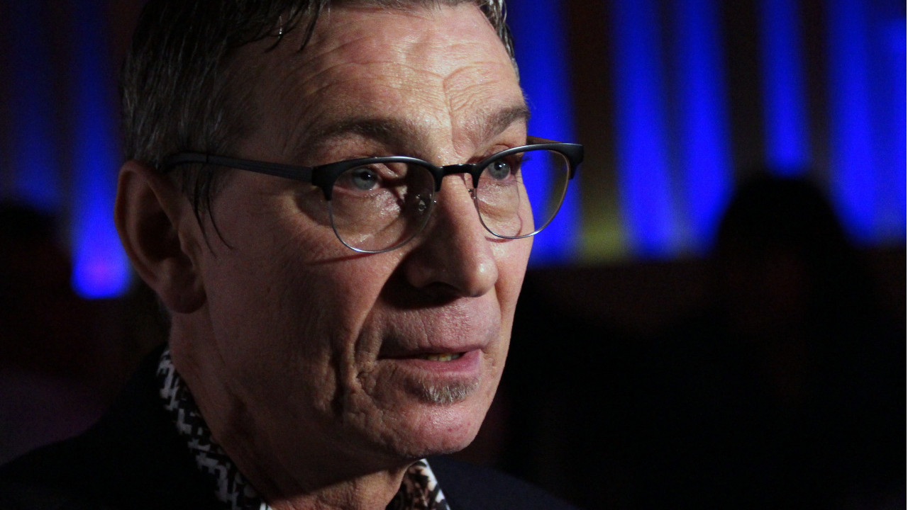 ИЗВАДИО МАГНУМ ИЗ ЈАКНЕ: Водитељ пуцао у Массима