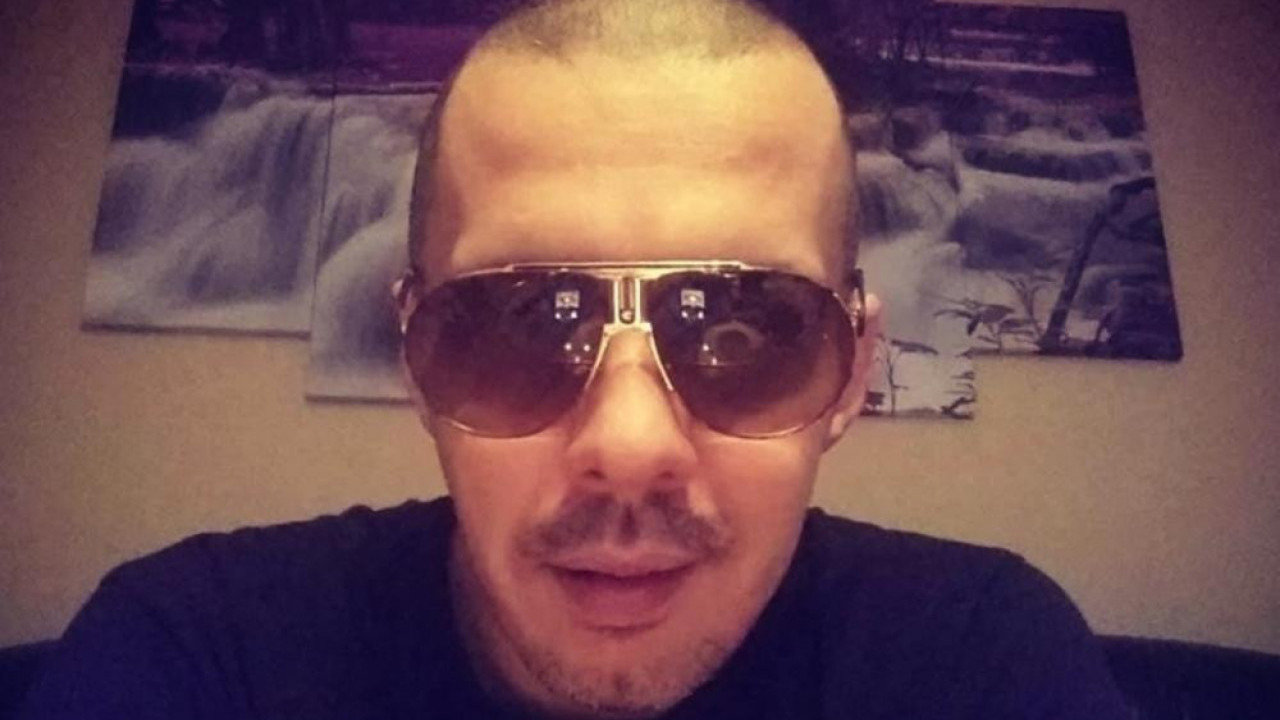 PRVA FOTKA IZ BOLNICE: Tomović na aparatima