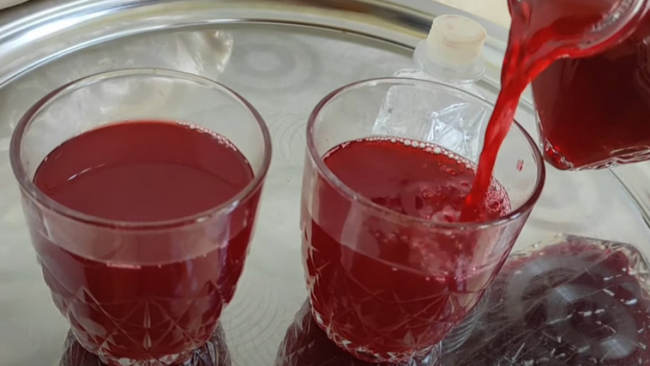 BEZ KONZERVANSA: Prirodan gusti sok od višanja