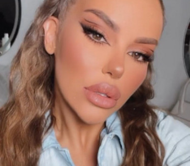 "ПА ТИ РАДИШ ОВДЕ": Родићка у униформи на послу