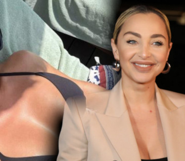 MAJA POKAZALA PREVIŠE: Istetovirala pištolj iznad intime