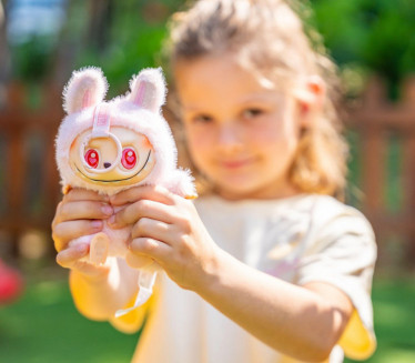 ОД ИГРАЧКЕ - ПЛАЧКА: Украдене Лабубу лутке вредне 30К ДОЛАРА