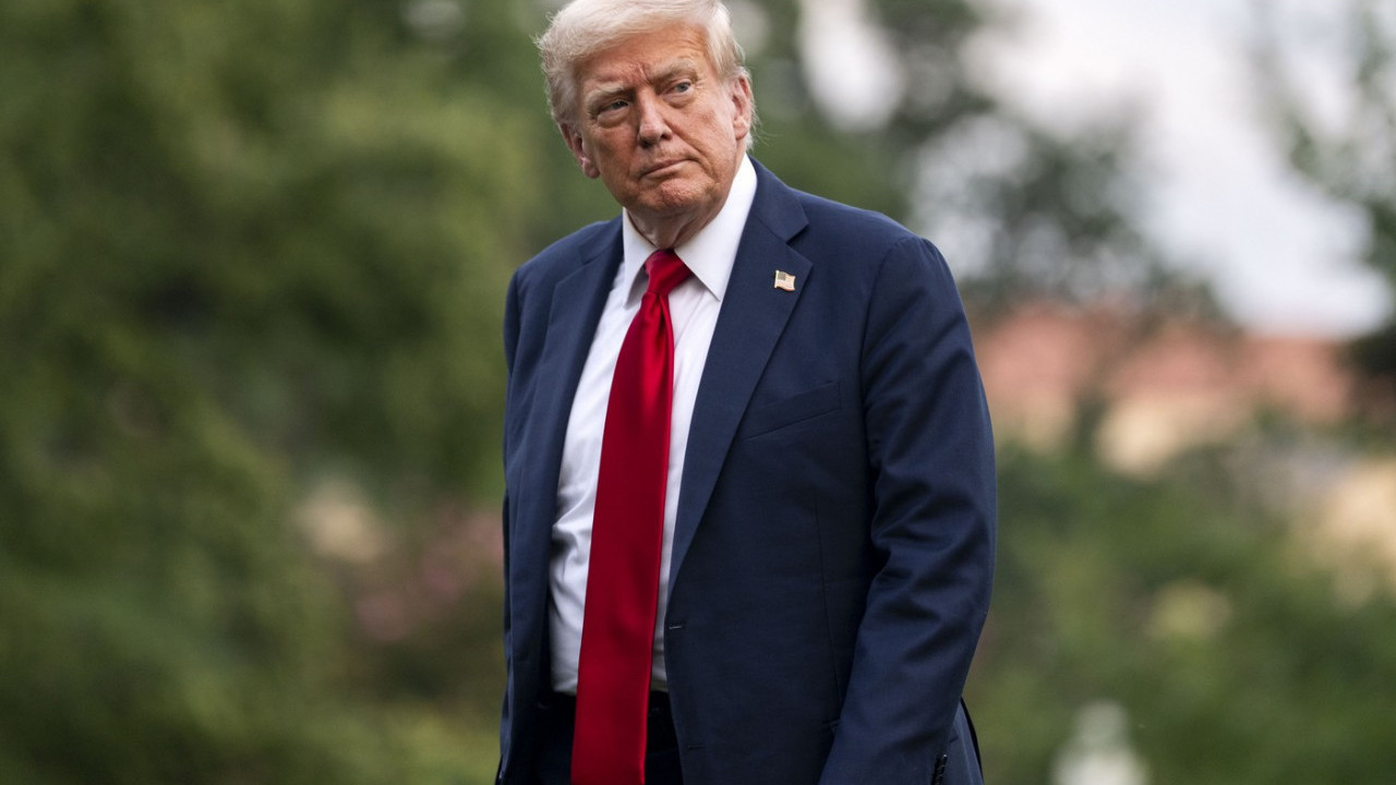 (ФОТО) СКРИВА ШМИНКОМ: Расте забринутост за Трампово здравље