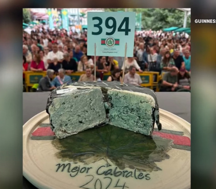 KOŠTA KAO GARSONJERA: Prodat najskuplji sir na svetu