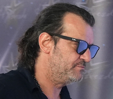 "CELU NOĆ U STANICI" Lukas se oglasio posle privođenja