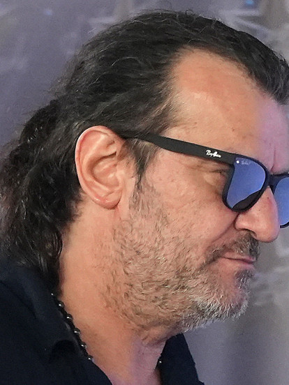 "ЦЕЛУ НОЋ У СТАНИЦИ" Лукас се огласио после привођења