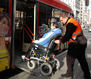 Како да изградимо друштво приступачно свима?