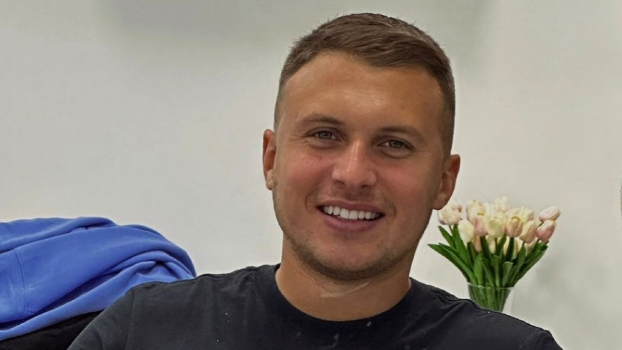 SPREMAN DA POSTANE TATA: Ženi se Stefan Karić