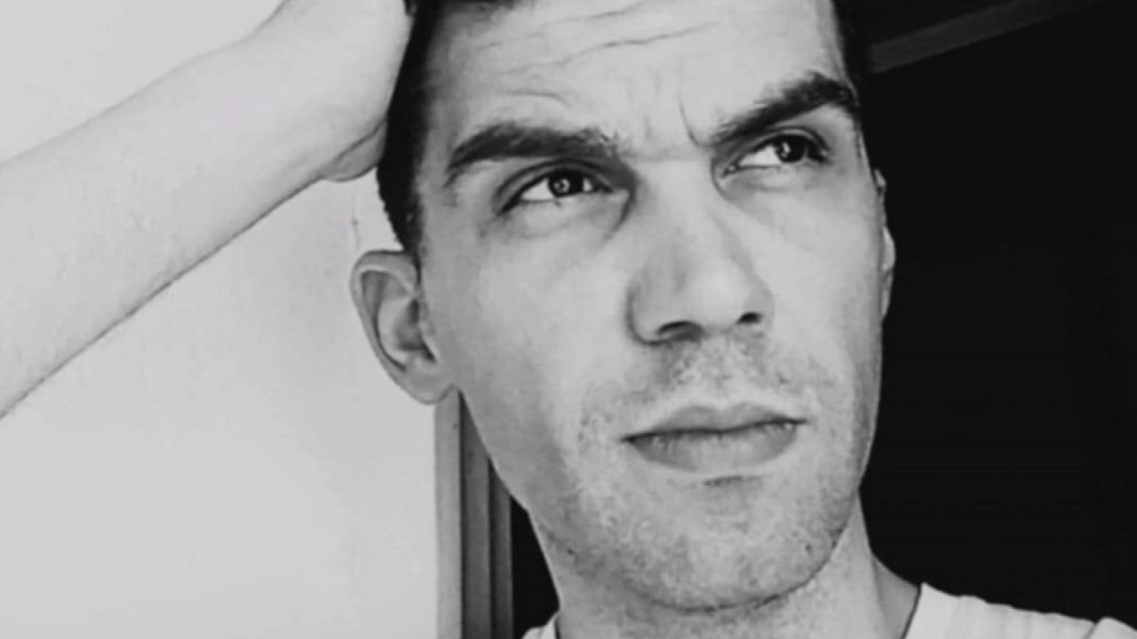 "IMA LI NAS, GDE SMO": Snažni stihovi ljubavi Nikole Trifića