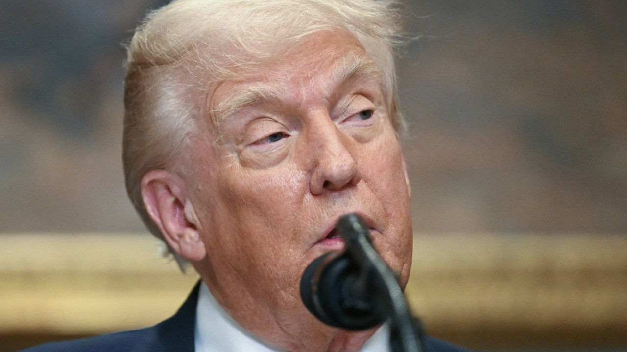 НАМЕРАВА ДА ЈЕ НАЗОВЕ ПО СЕБИ?"Још нисмо размишљали о имену"