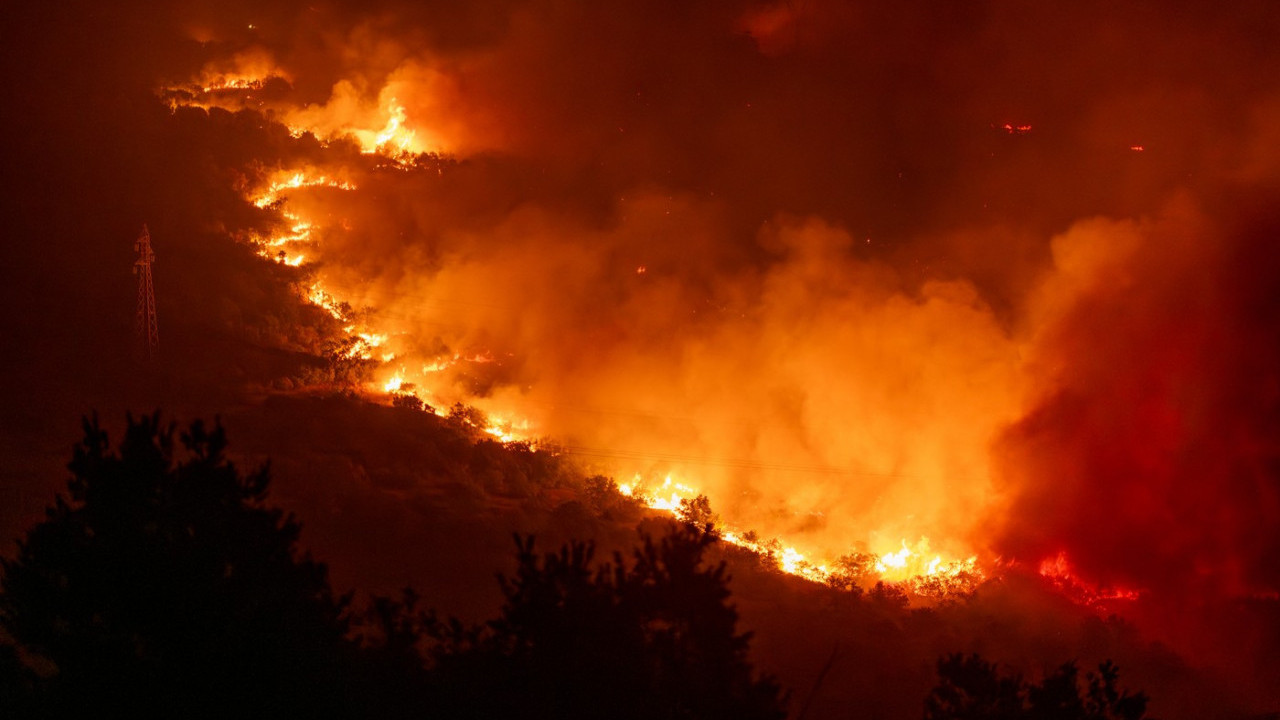 ДРАМА У ЦГ: Два ватрогасца затражила помоћ у хитној