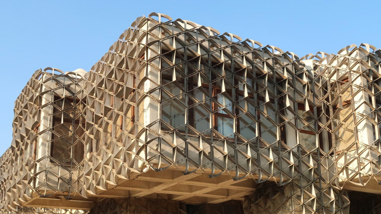 NAJRUŽNIJA GRAĐEVINA SVETA? Na jugu Srbije,projektovao Hrvat