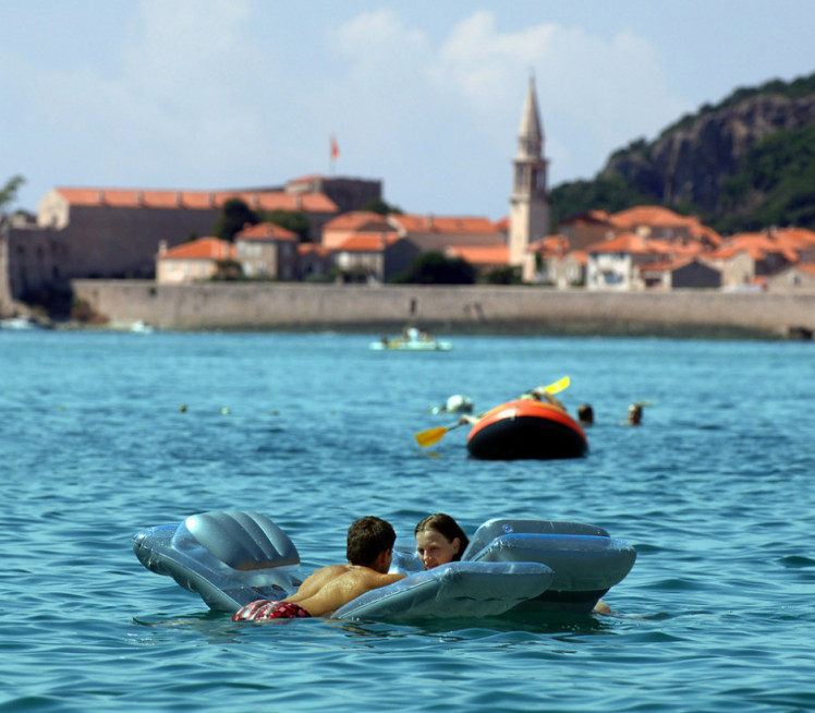 VIŠE OD KONOBARA: Ovi sezonci zarade do 80e za DVA SATA