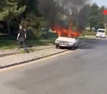 GORI ISPRED SKUPŠTINE Uz povike "Želim Božju pravdu"