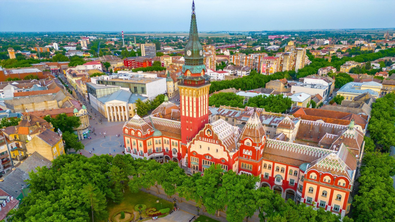 Украо ПОЛА МИЛИОНА ДИНАРА из фиоке цркве у Суботици