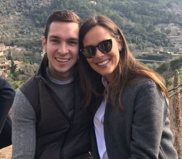 Ima milione, a evo šta je rođenom bratu poklonila za svadbu