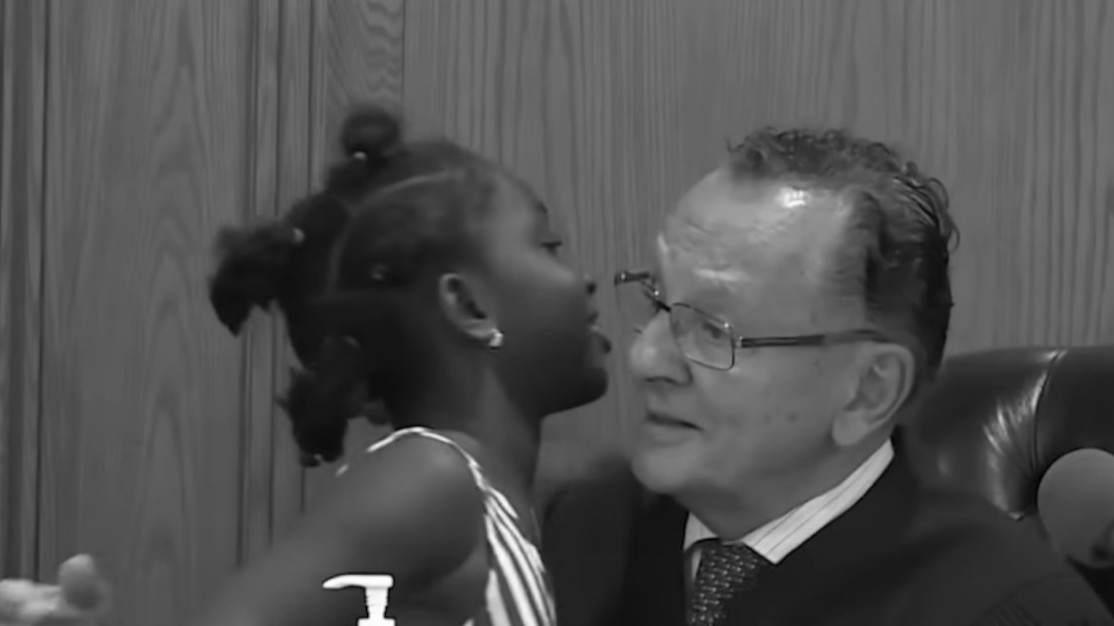 Umro Frenk Kaprio, poznat kao "najljubazniji sudija na svetu"