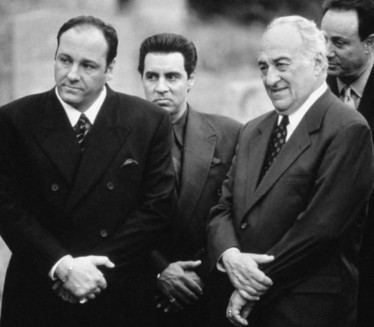 Preminuo DŽeri Adler, zvezda serije „Sopranovi“