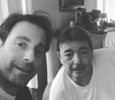 ПЕСМА ДИЛАНА,"ТАТА,ВОЛИM ТЕ" Кичић испраћен на вечни починак