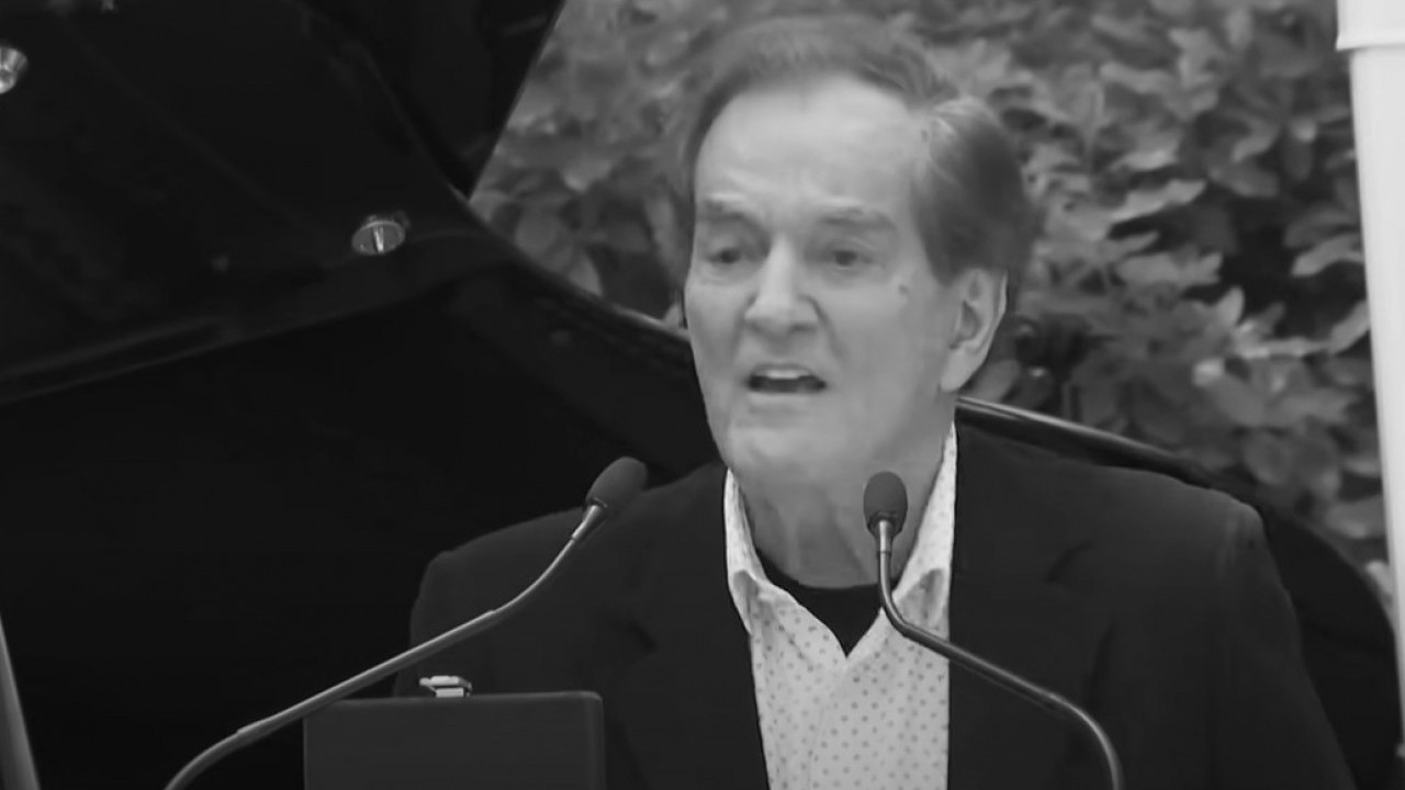 СВЕТ СЕ ОПРАШТА: Преминуо познати шпански музичар