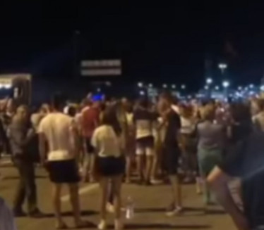 SRBI NAPRAVILI "LOM" U PREŠEVU Sve snimljeno: "Ej Šeki, Šeki"