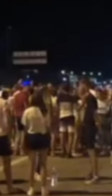 SRBI NAPRAVILI "LOM" U PREŠEVU Sve snimljeno: "Ej Šeki, Šeki"