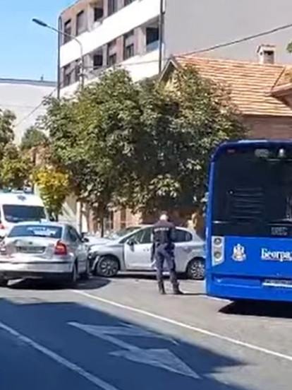 DEVOJČICA (15) STRADALA Jezivi detalji nesreće u Zemunu VIDEO