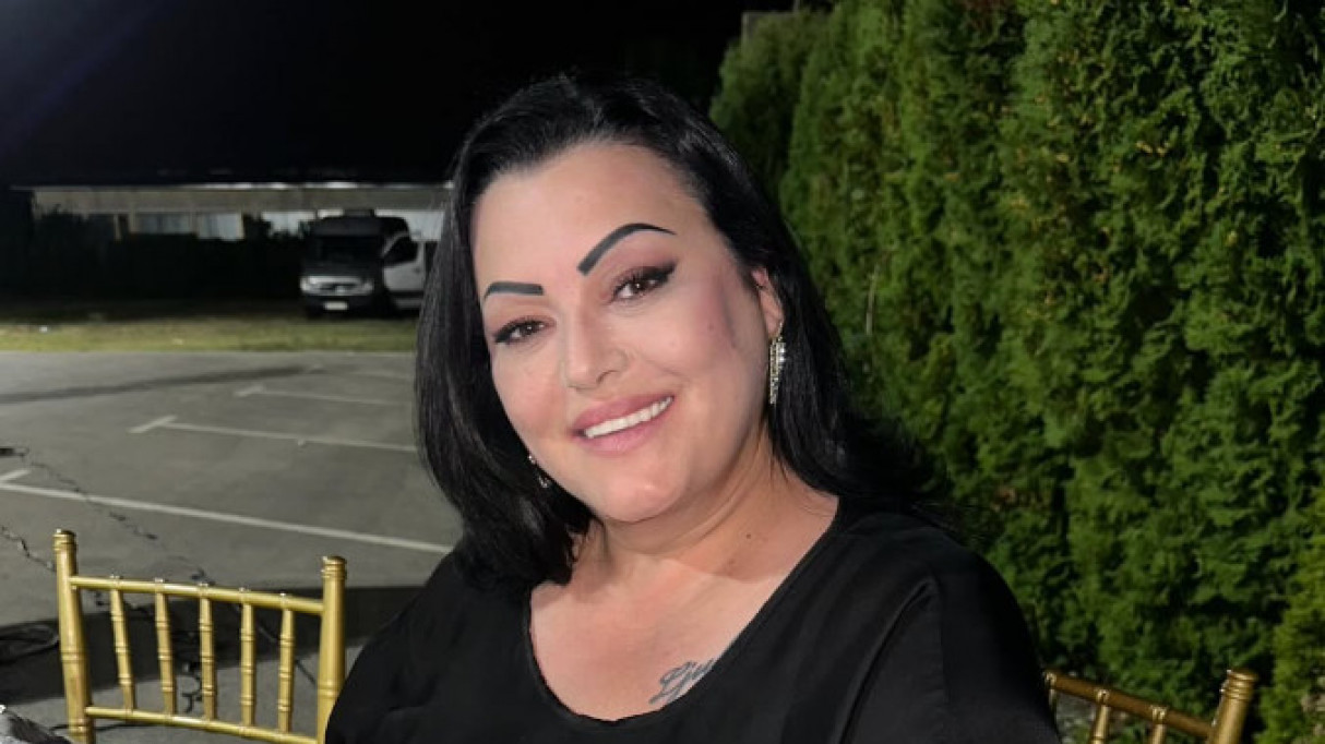 "BORIM SE KAO LAV": Bojana Bajraktarvić promenila opis