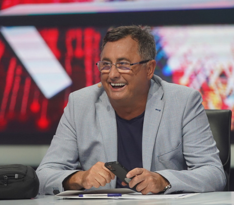 17 лета млађа: Ово лепотица је супруга Воје Недељковића Фото