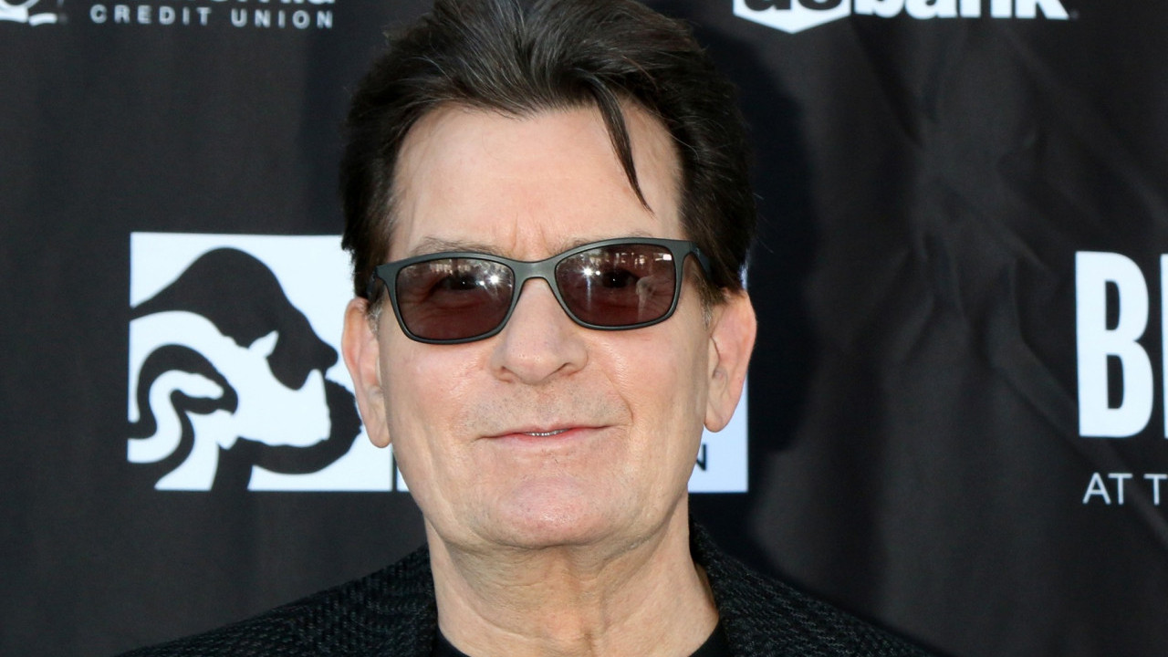 Изашао документарац о Чарли Шину