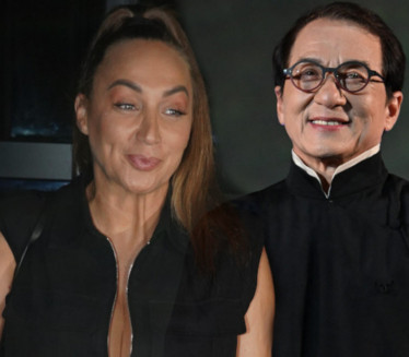 "DŽEKI ČEN I JA": Pevačica upoznala slavnog glumca