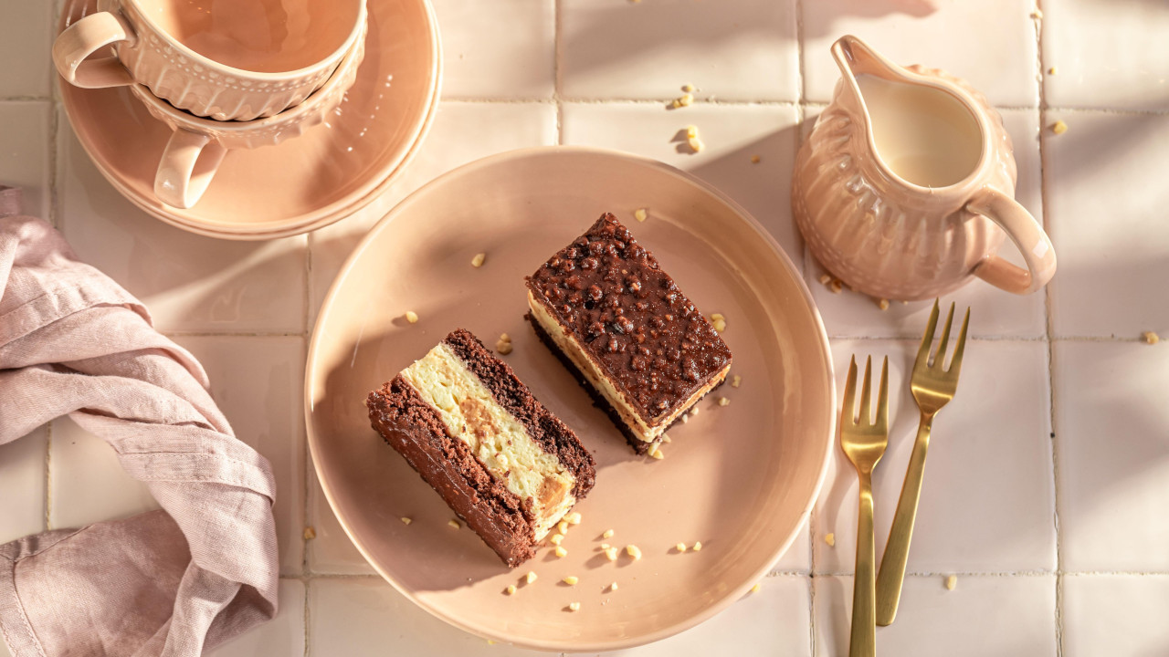 НЕ ПЕЧЕ СЕ: Посна кекс торта која буди сва чула