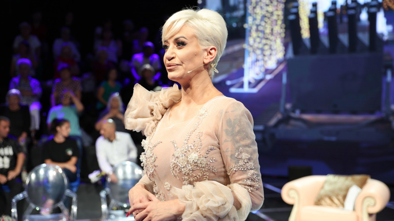 "OSTAO JE ZATEČEN": Nepoznat dečko Dušici izjavio ljubav