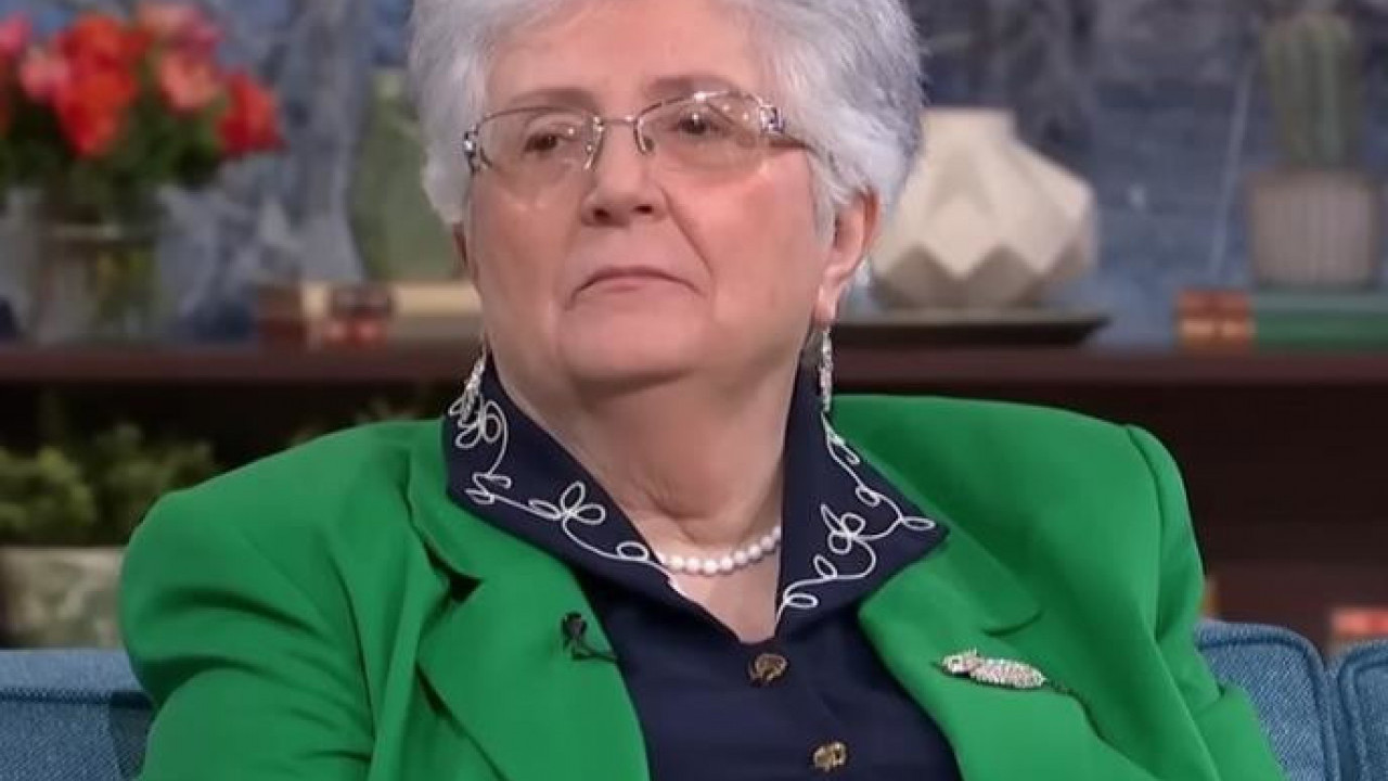 Ova baka ima 72 godine i zarađuje bogatstvo kao eskort dama