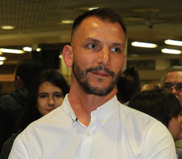 "MOJA BIVŠA JE PRELEPA" Ko je prva žena Dače Ikodinovića?